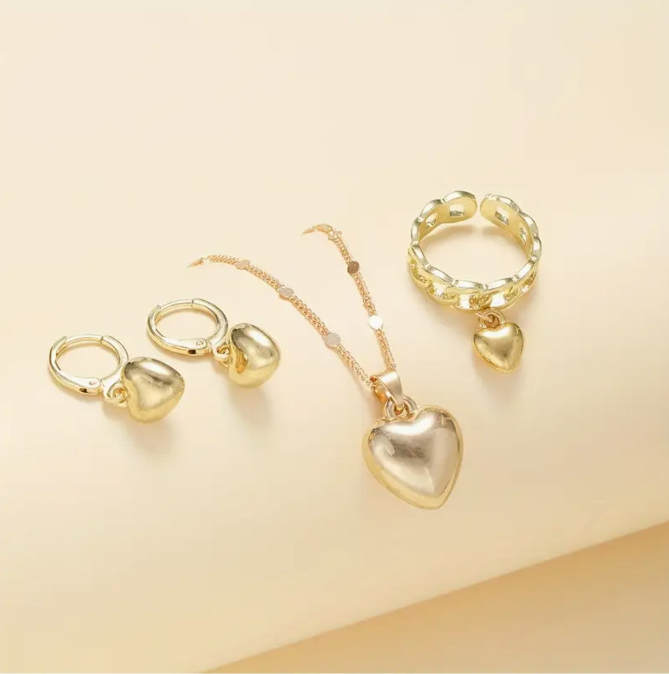 16k Gold Plated Love Pendant Set - AJP0009