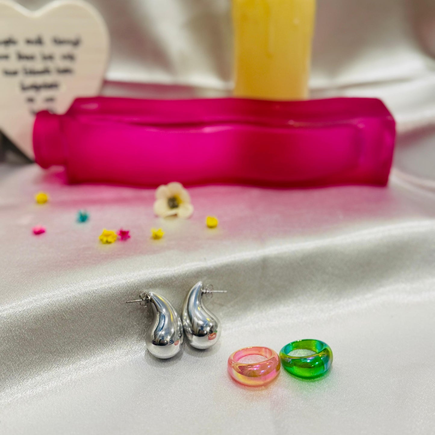 ACRYLIC EAR STUDS - AJES0001