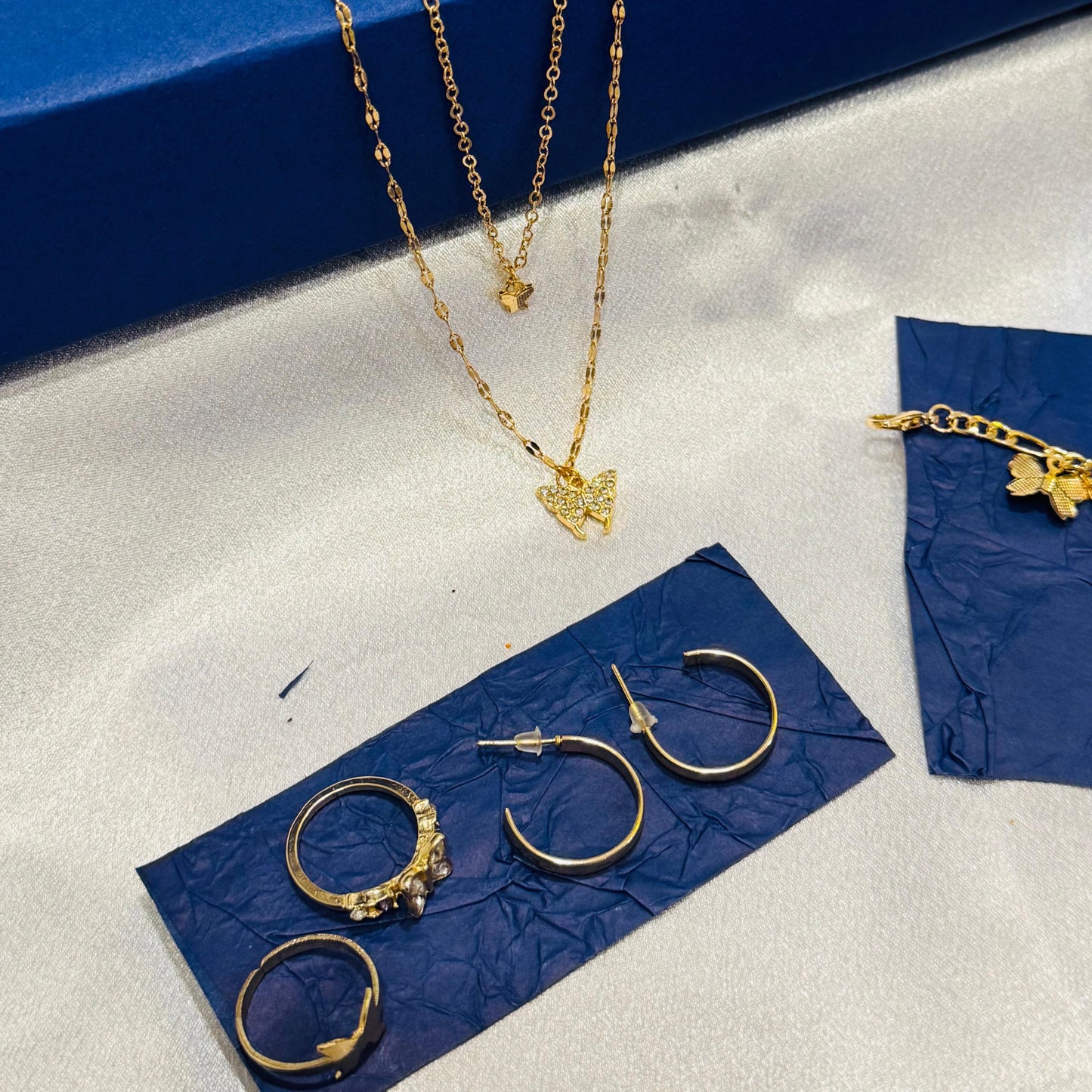 GOLD BUTTERFLY SET-AJPN0008
