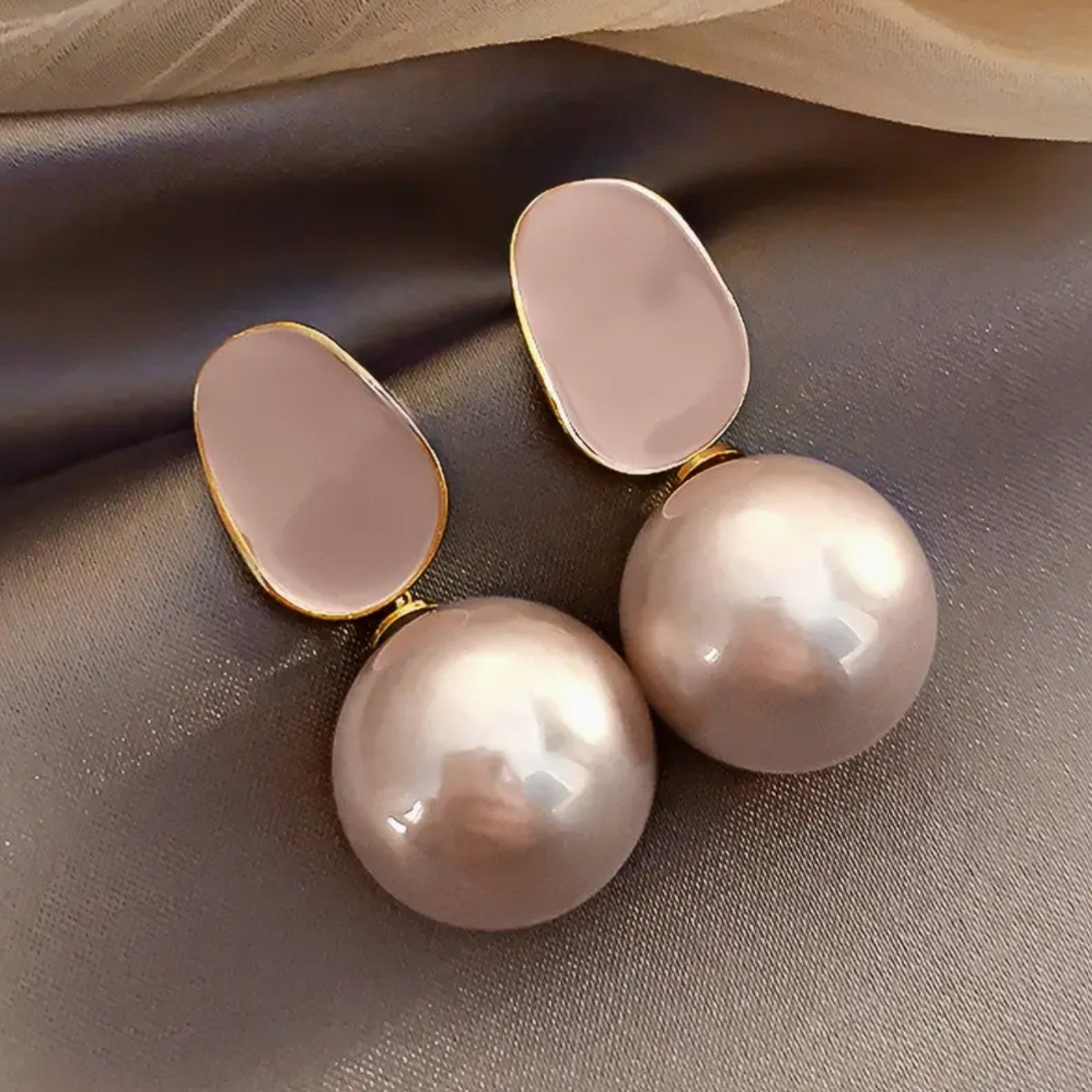 Pearl Ear Studs - AJES0020