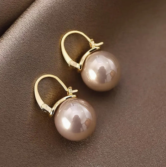 PEARL HOOP EARRINGS