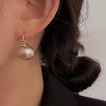 Pearl Ear studs - AJES0019