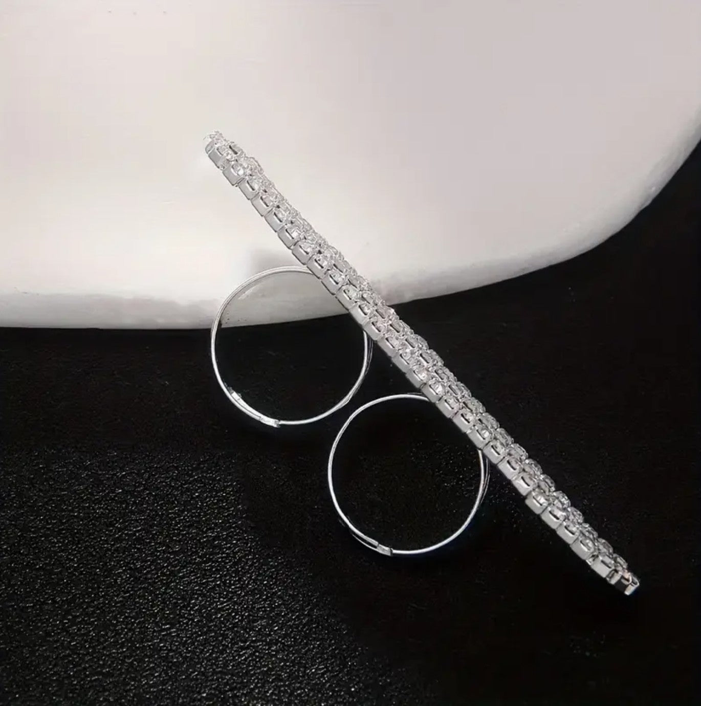 16k Artisan Diamond Ring - AJR0017