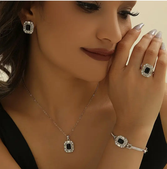 MODERN BLACK JEWELRY SET