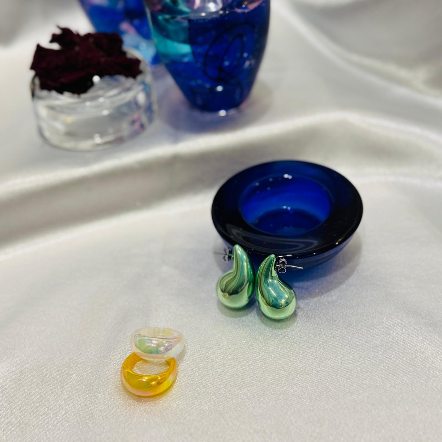 ACRYLIC EAR STUDS - AJES0001