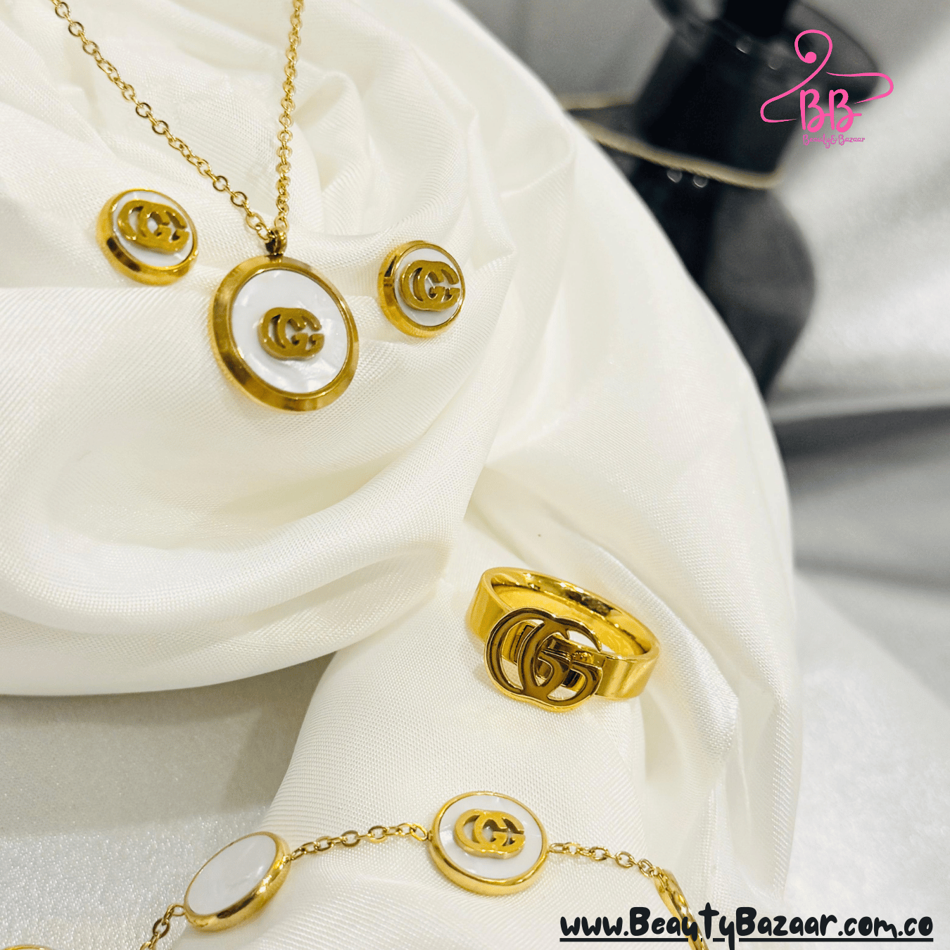 16k Gold Plated Pendant Set - AJP0040