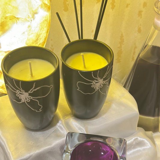 SCENTED CANDLES -BLACK AMBER - SC00023