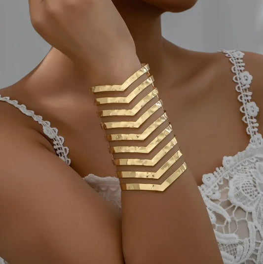 16k Gold Plated Handcuff - AJHC0001