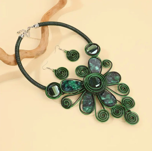 EMERALD BOHEMIAN NECKLACE SET