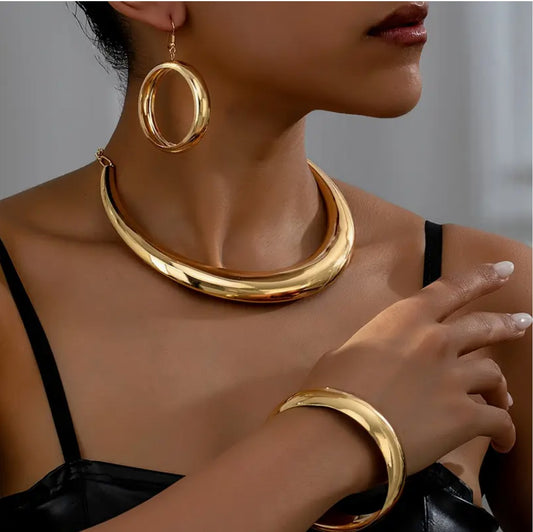 CHIC URBAN FASHION JEWELRY SET